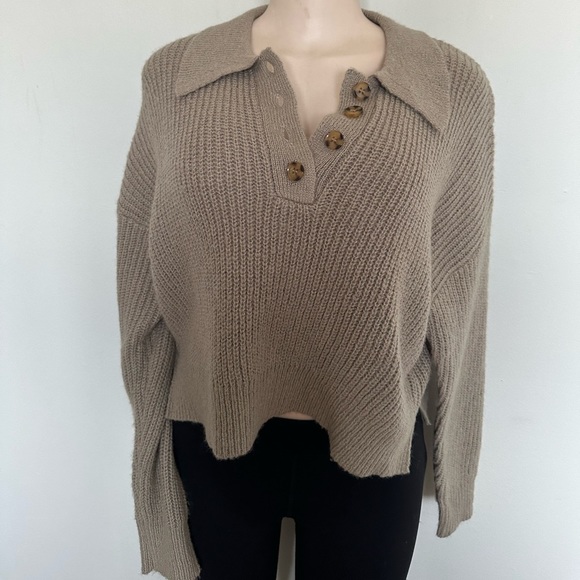 Elodie Collared Button Sweater - Picture 2 of 6